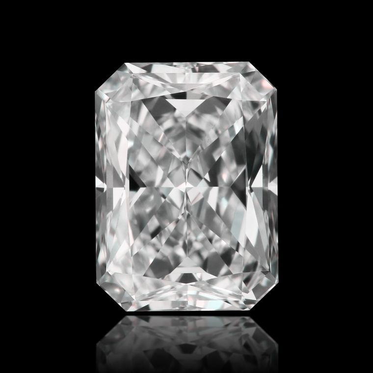 Radiant 0.71ct G VVS2