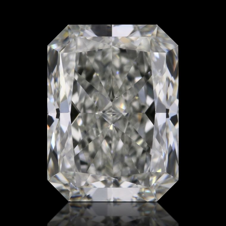 Radiant 0.72ct J VS1