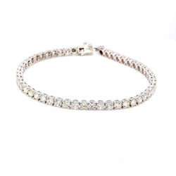7' Tennis bracelet with 4-prong set (51) round diamonds.  D7.54ct.t.w.