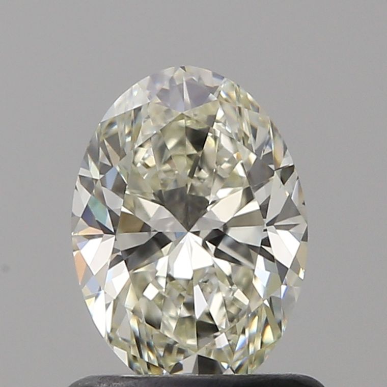 Oval 0.90ct L VVS1