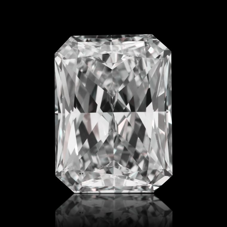 Radiant 0.70ct J VS2
