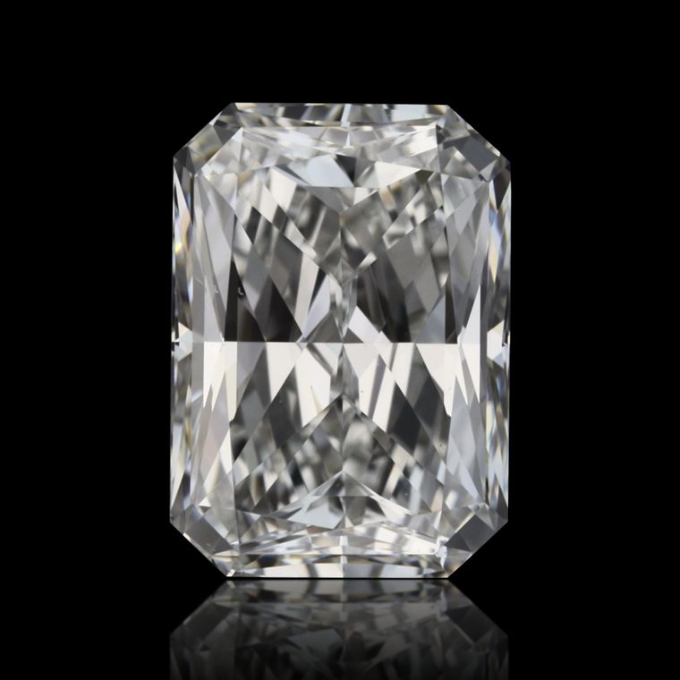 Radiant 0.70ct F VS2