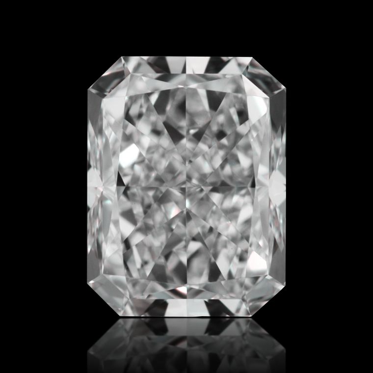 Radiant 0.70ct F VVS1