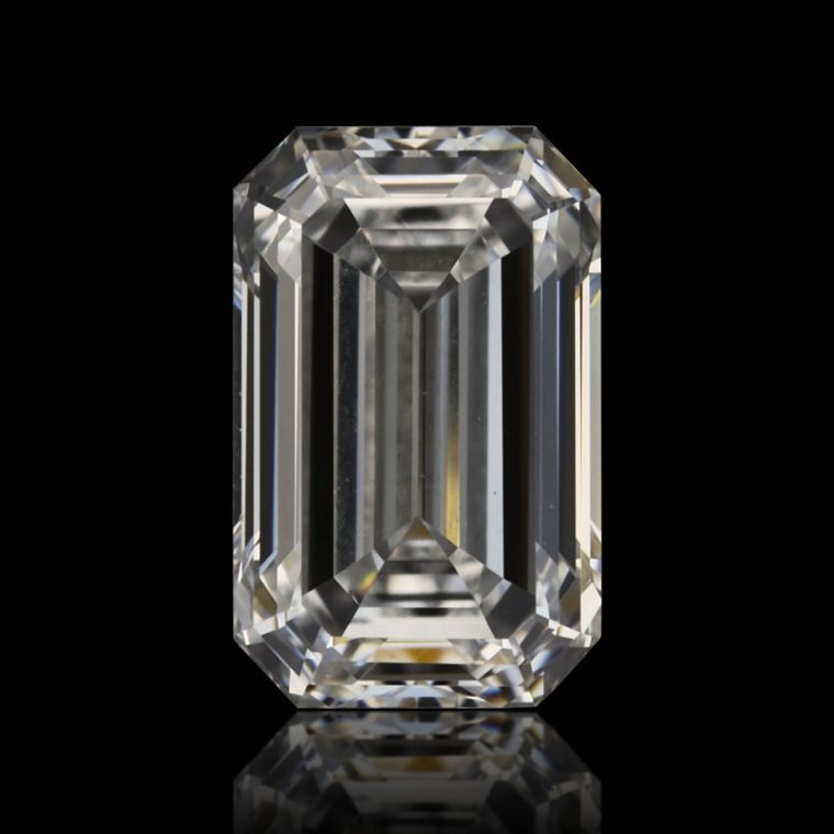 Emerald 0.50ct D VS1