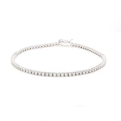 7' Tennis bracelet with 4-prong set (83) round diamonds.  D1.73ct.t.w.