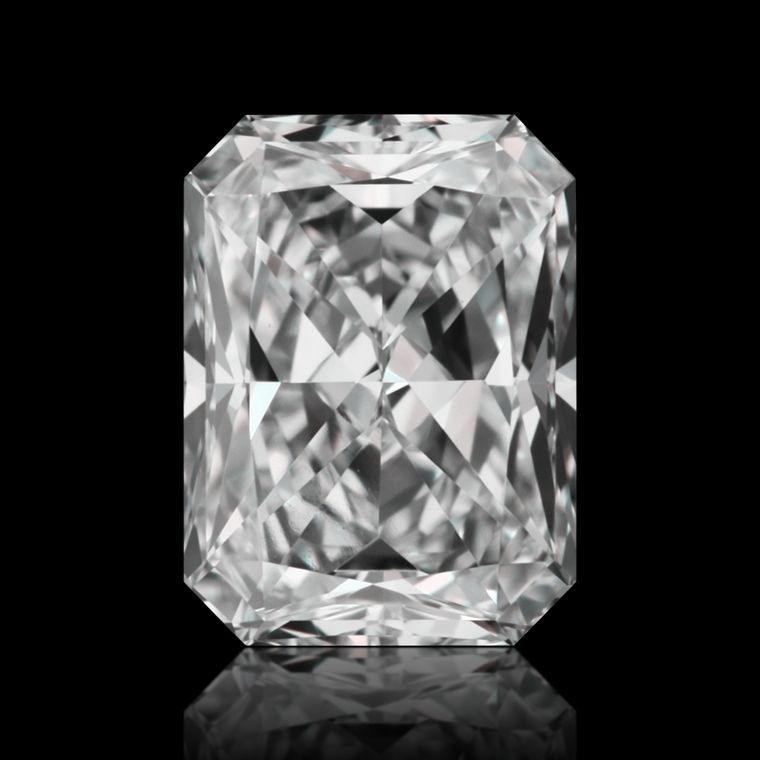 Radiant 0.71ct E VVS1
