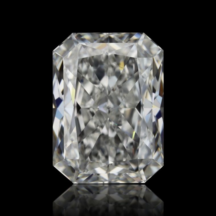 Radiant 0.70ct H VVS1