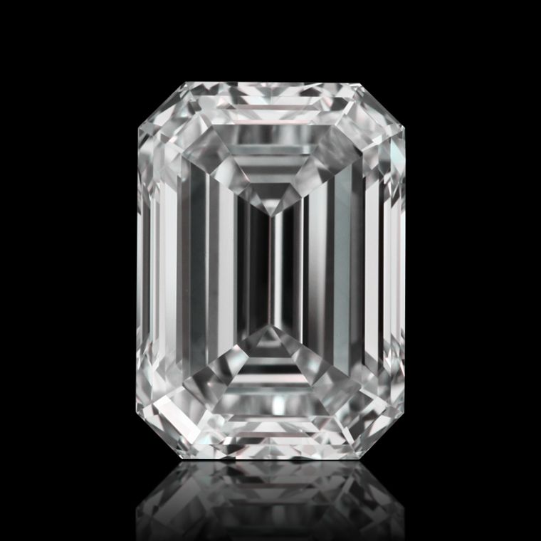 Emerald 0.71ct D VVS2