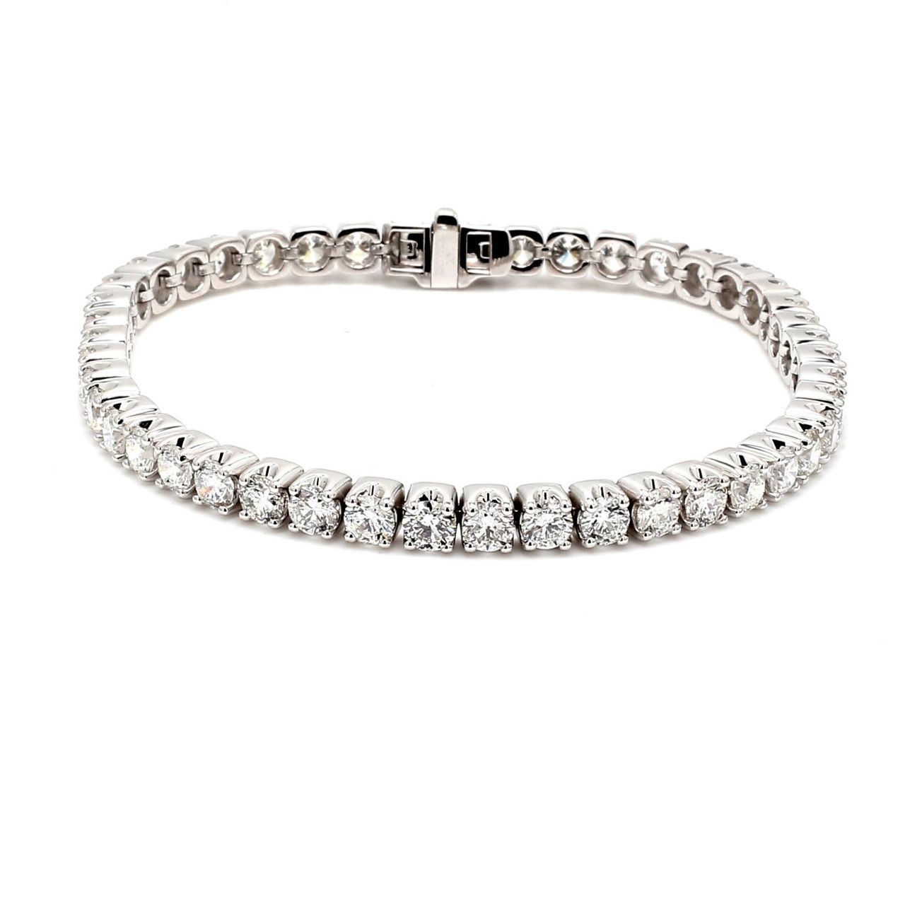 7' Tennis Bracelet with 4-prong set (50) round diamonds.  D6.97ct.t.w.